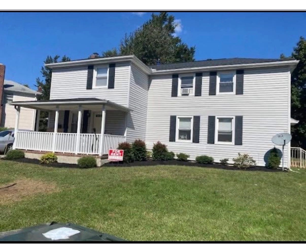 320 Delaware Cir